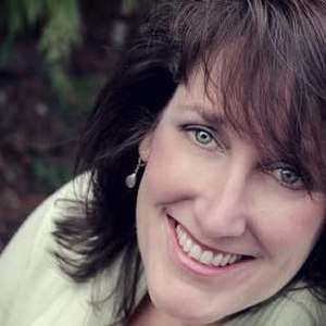 Meet your Posher, Lynn